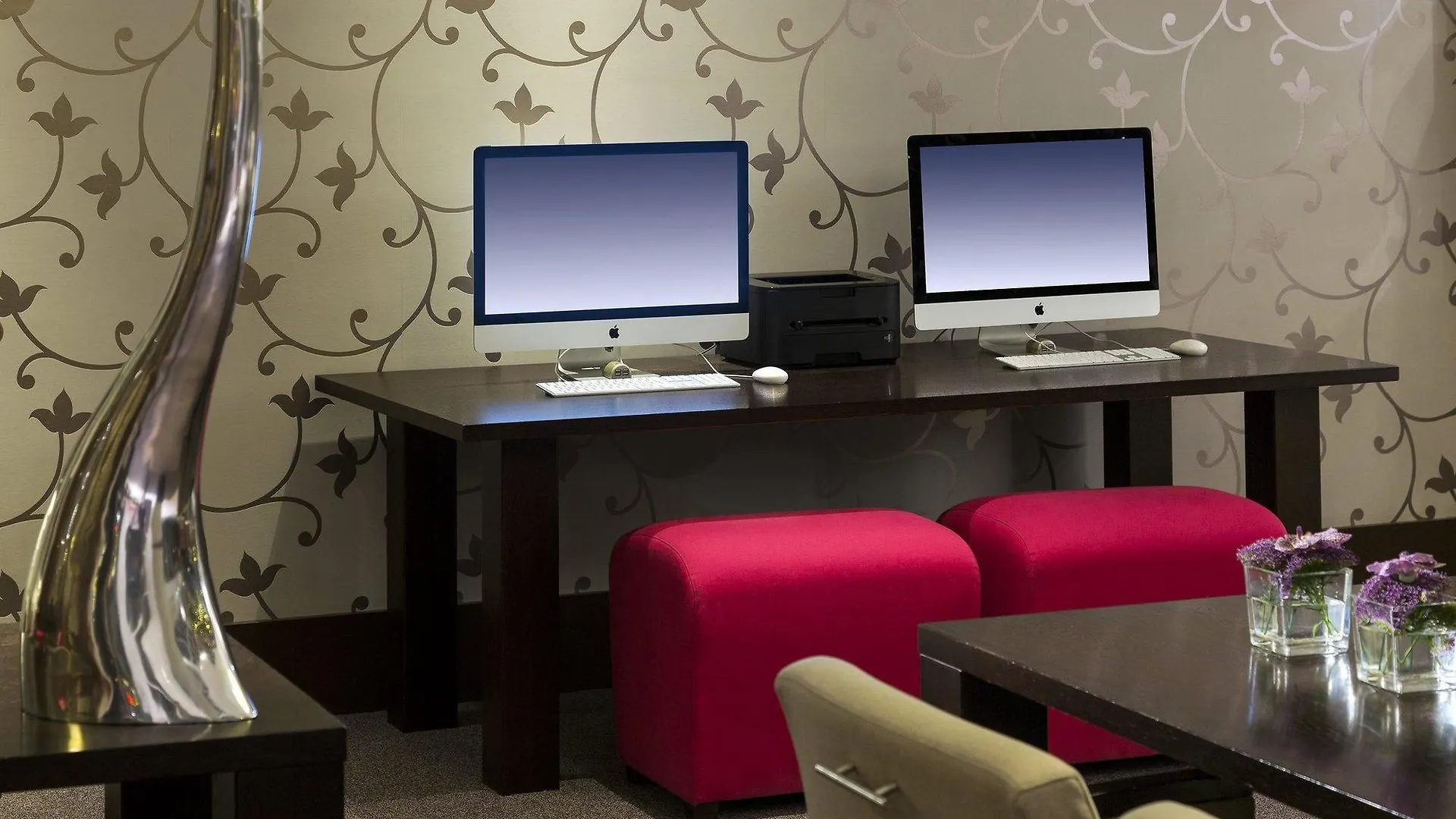 Crowne Plaza Amsterdam Airport Hotel Hoofddorp 4*,  Netherlands